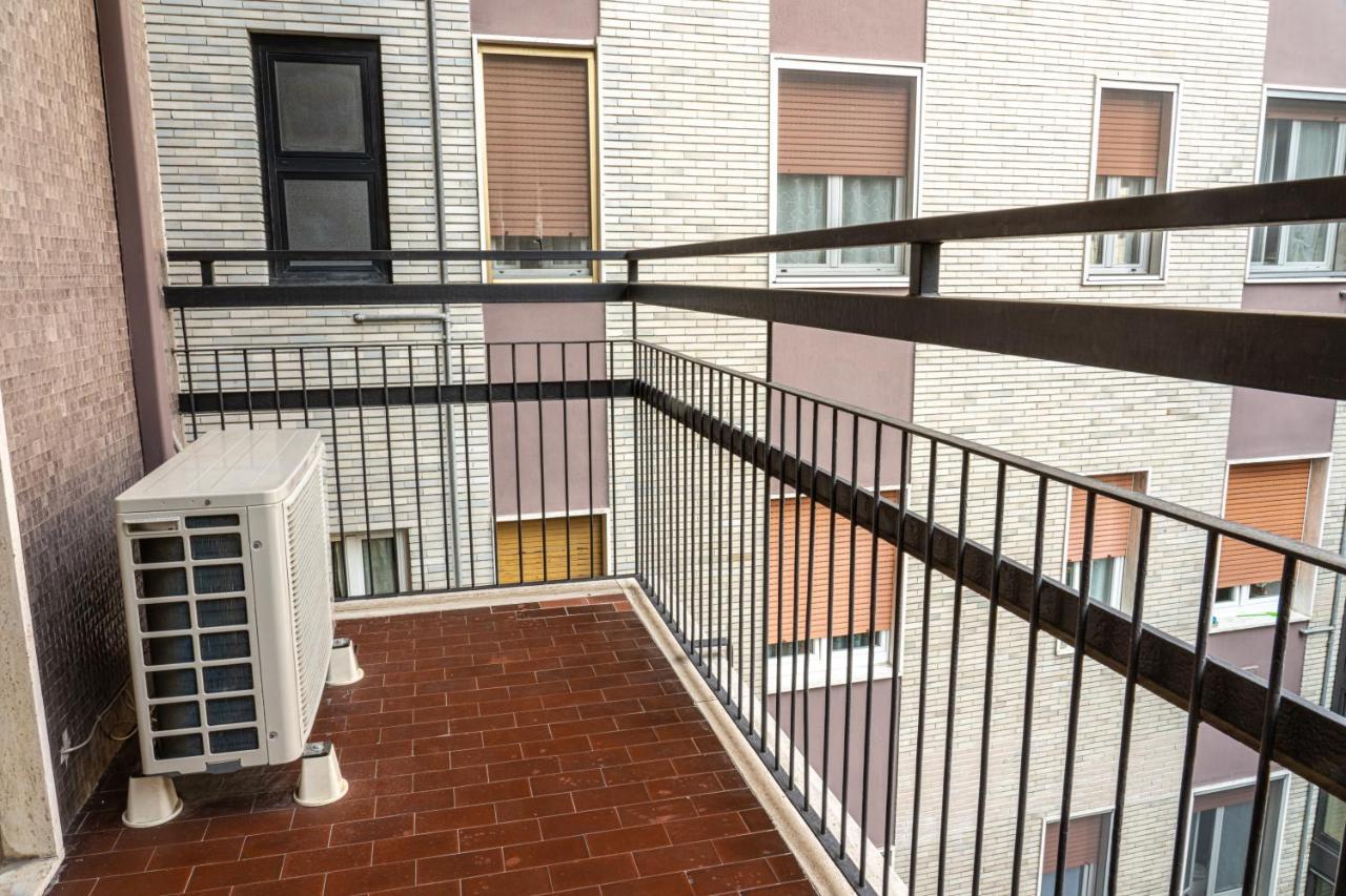 San Donato -M3,Linate Airport,Duomo,Policlinico,Wi-Fi Apartment San Donato Milanese Ngoại thất bức ảnh